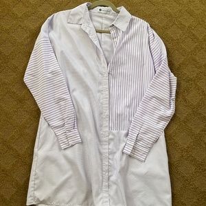 Caryn Lawn Lavender and white stipe shirt dress. Size M